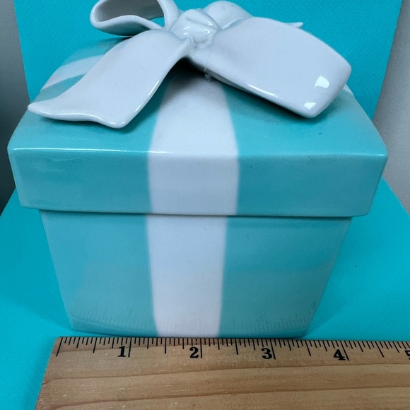 🔴Authentic TIFFANY & CO Large Blue Enamel Trinket Box🔴 - Picture 9 of 12